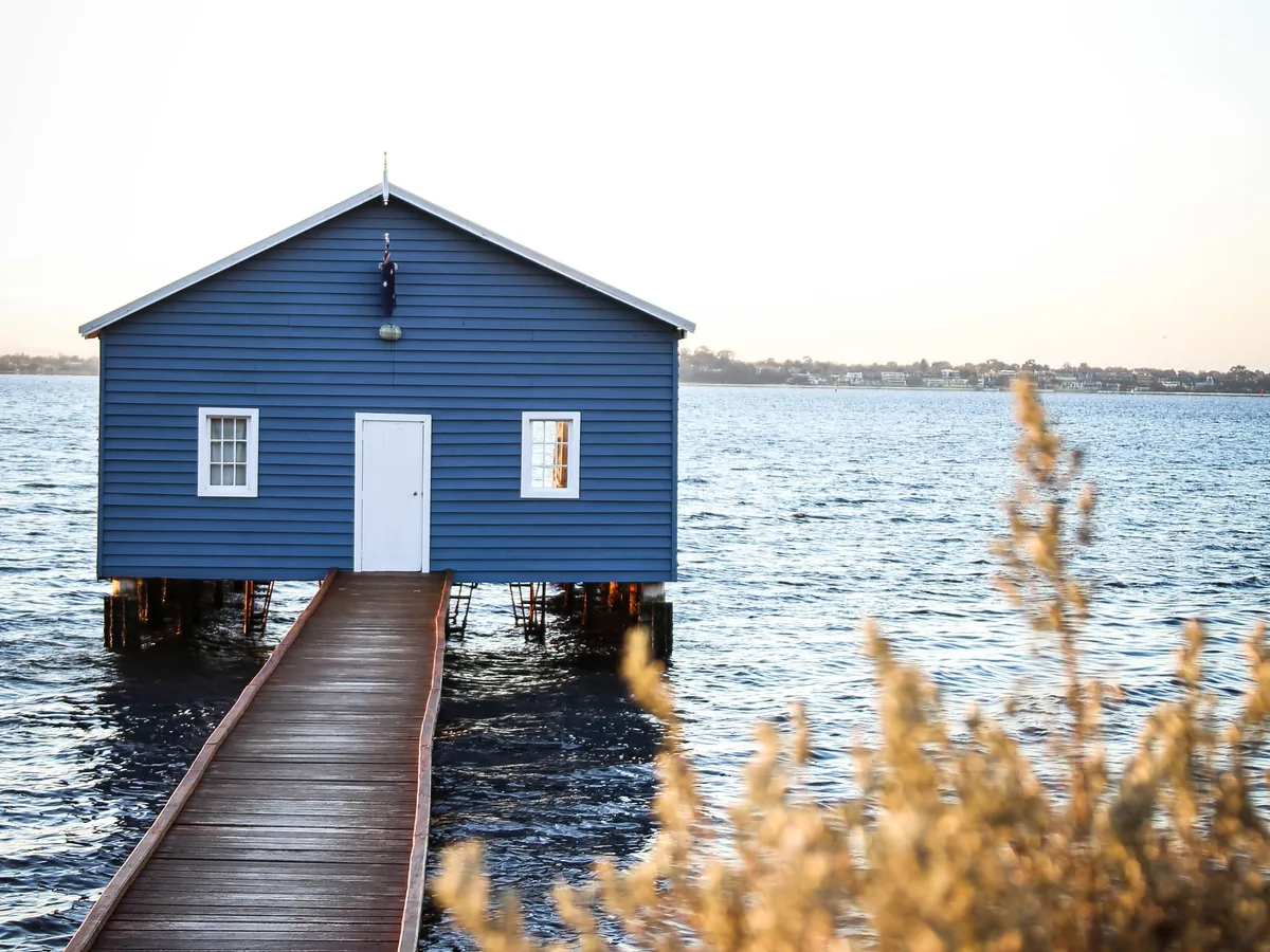 Jetty installation waterfront example